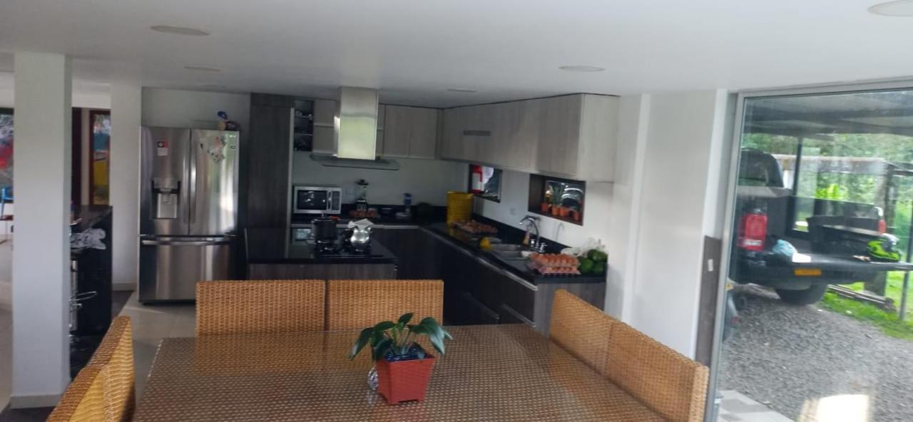 Finca Casa Blanca Armenia  Εξωτερικό φωτογραφία
